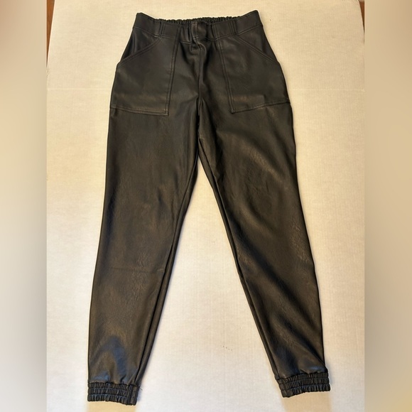 SPANX women’s black faux leather jogger pull on pants with front pockets Sz-L. - Picture 3 of 13